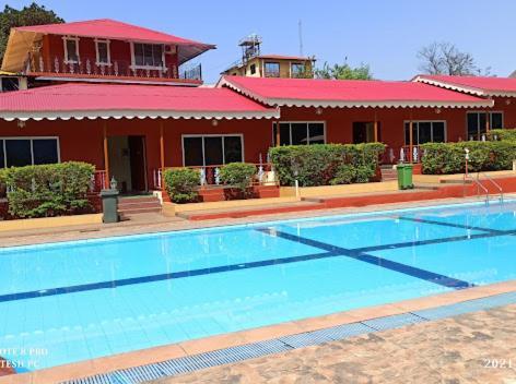 Cold Spot Village Resort Mahābaleshwar Esterno foto