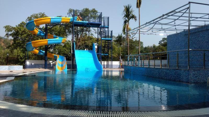 Cold Spot Village Resort Mahābaleshwar Esterno foto